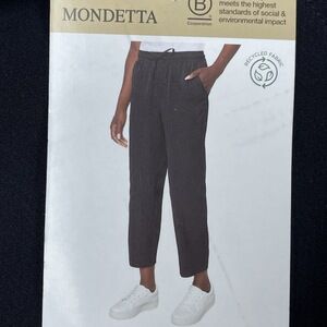 Mondetta Women's L High-Rise Textured Ankle Pant Black d1192